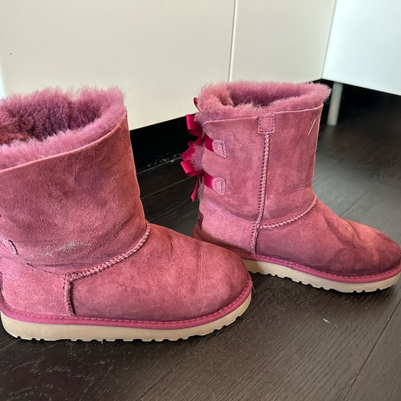 UGG boots - Picture 2 of 8